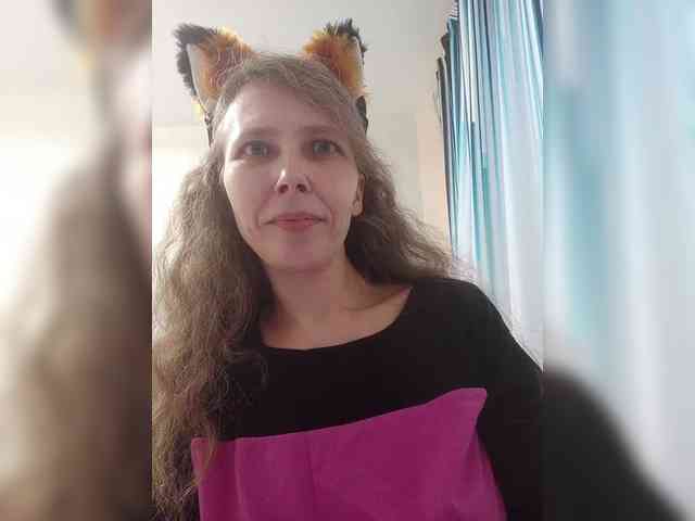 -Queen-Margo- webcam