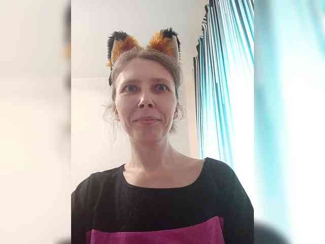 -Queen-Margo- webcam