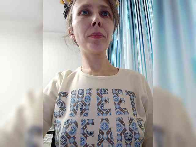 -Queen-Margo- webcam