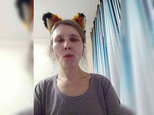 -Queen-Margo- webcam