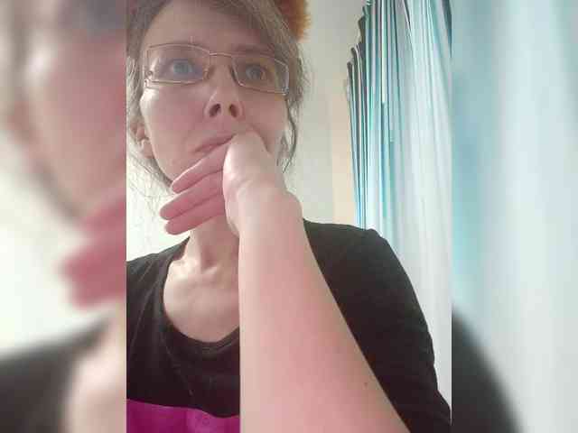 -queen-margo- Live Webcam on BongaCams