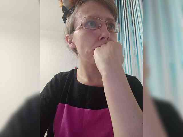 -Queen-Margo- webcam