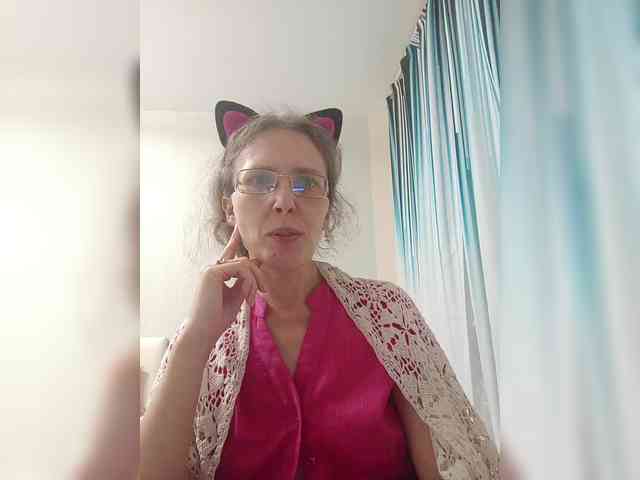 -queen-margo-