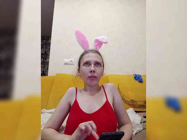 -Queen-Margo- webcam