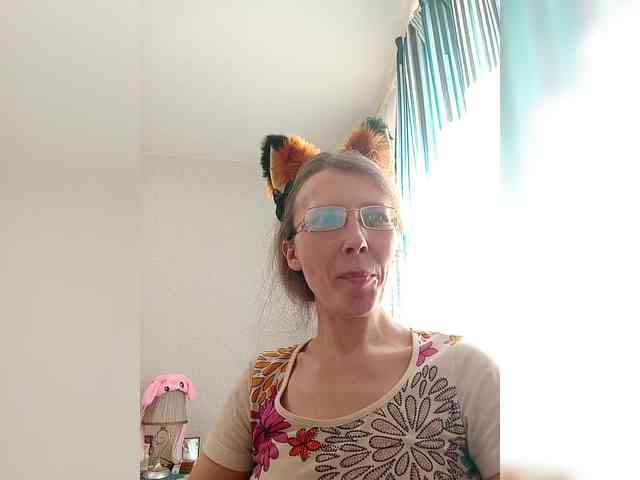 -queen-margo- Live Webcam on BongaCams