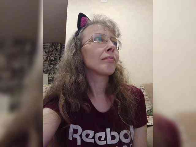 -Queen-Margo- webcam