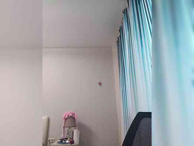 -Queen-Margo- webcam