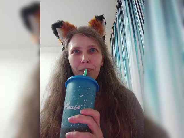 -Queen-Margo- webcam