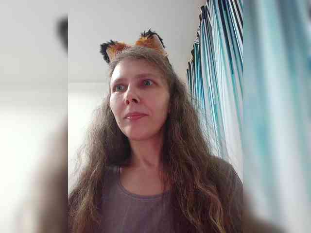 -Queen-Margo- webcam