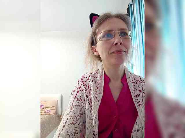 -Queen-Margo- webcam