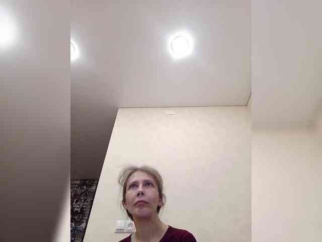 -Queen-Margo- webcam