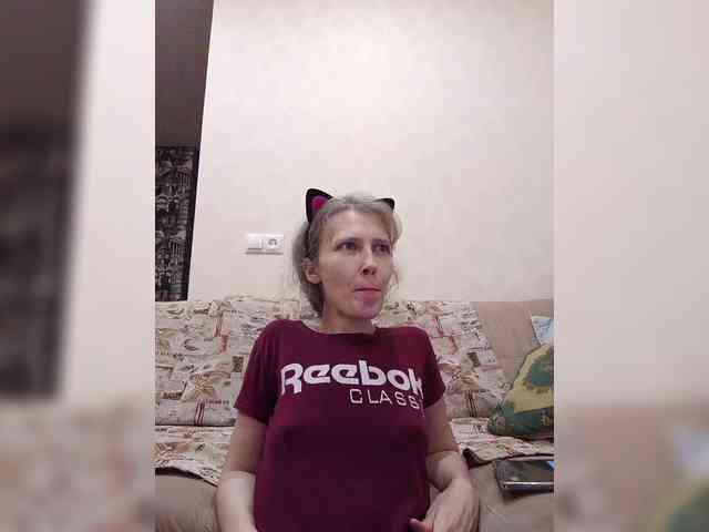 -Queen-Margo- webcam