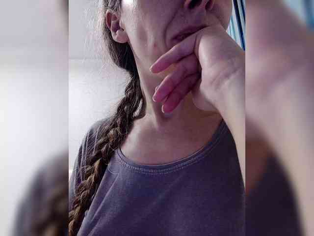 -Queen-Margo- webcam