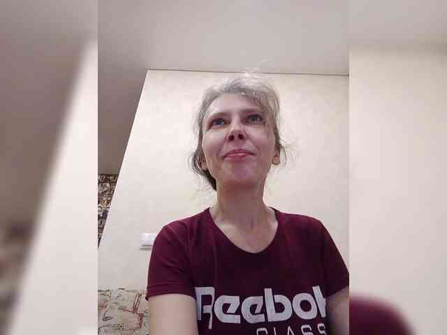 -Queen-Margo- webcam