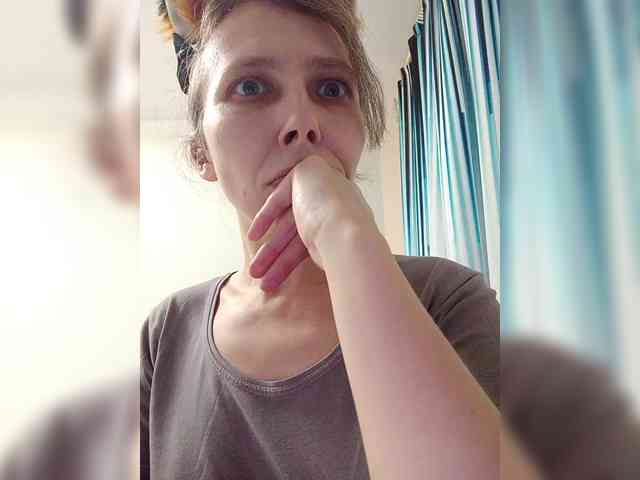 -Queen-Margo- webcam