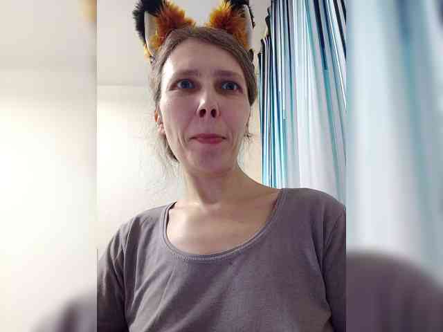 -Queen-Margo- webcam