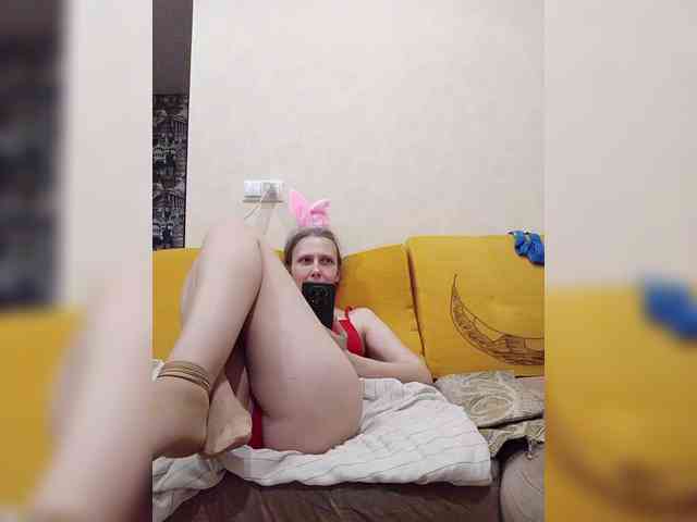 -Queen-Margo- webcam