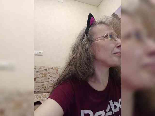 -Queen-Margo- webcam