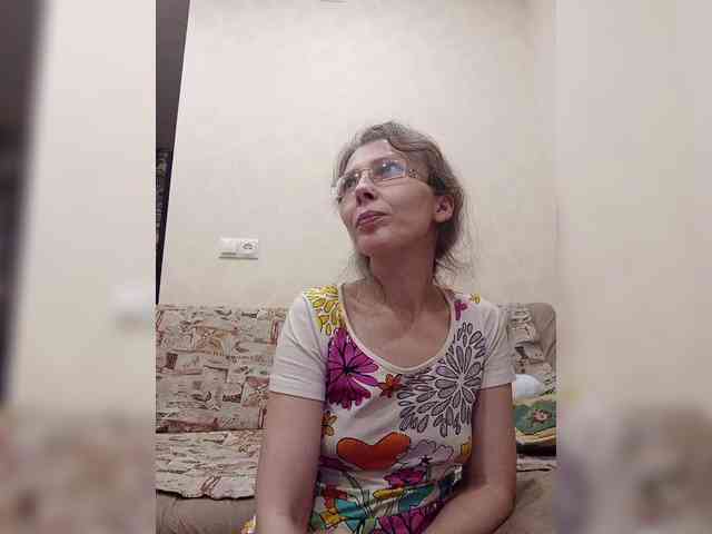 -Queen-Margo- webcam