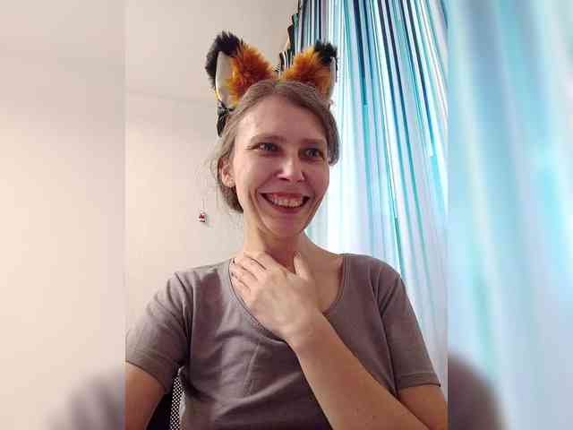 -Queen-Margo- webcam