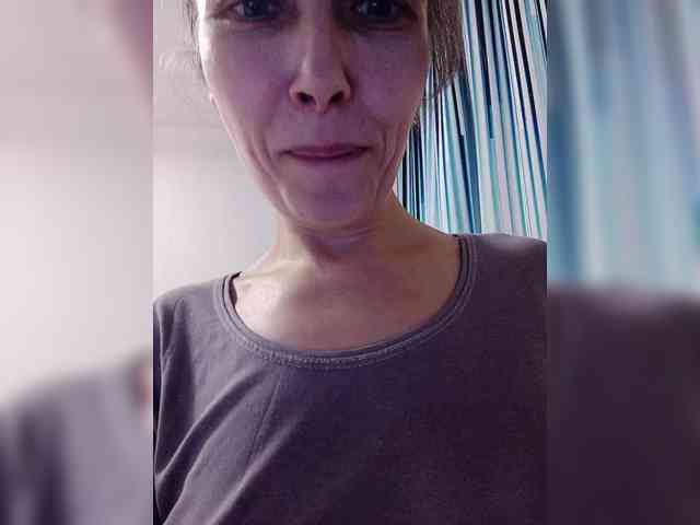 -Queen-Margo- webcam