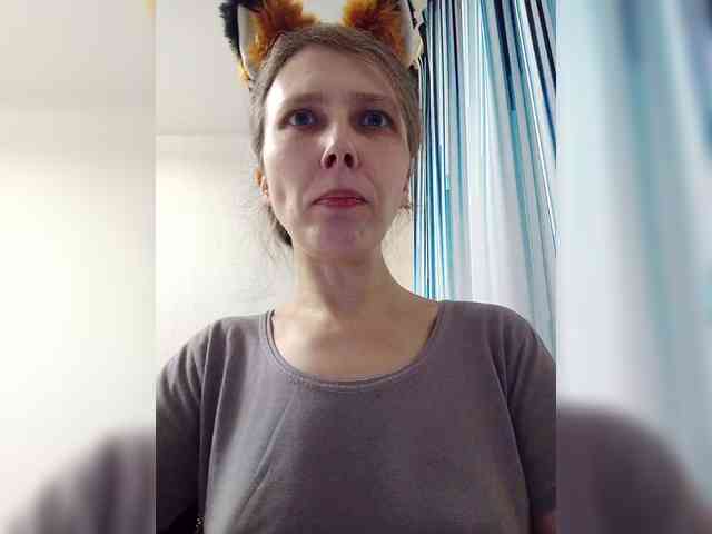 -Queen-Margo- webcam