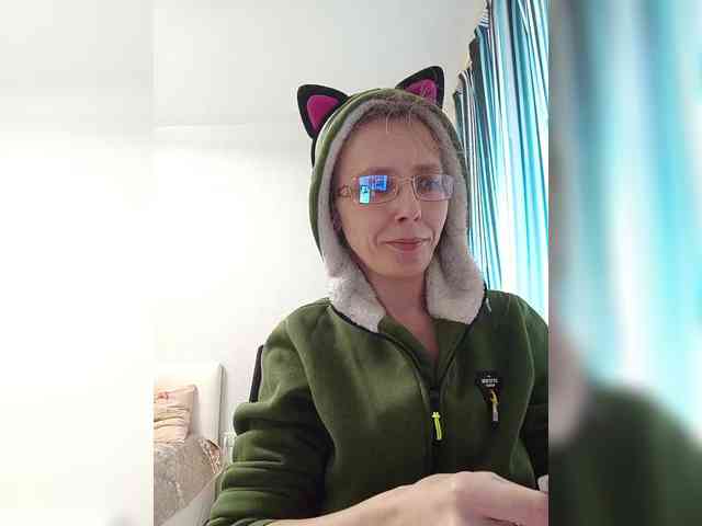 -Queen-Margo- webcam