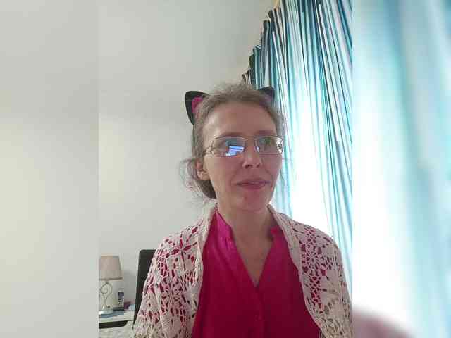 -Queen-Margo- webcam
