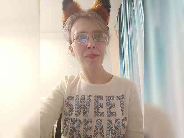 -Queen-Margo- webcam