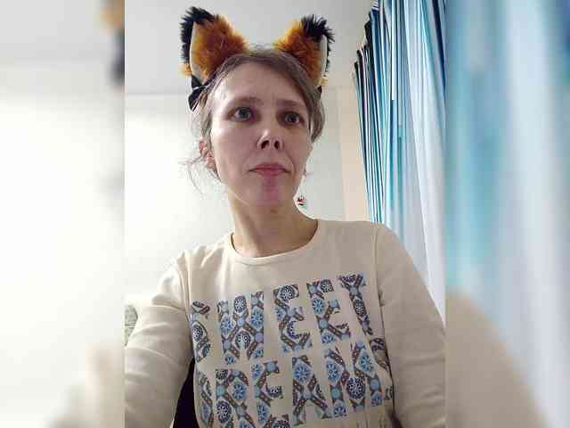 -Queen-Margo- webcam