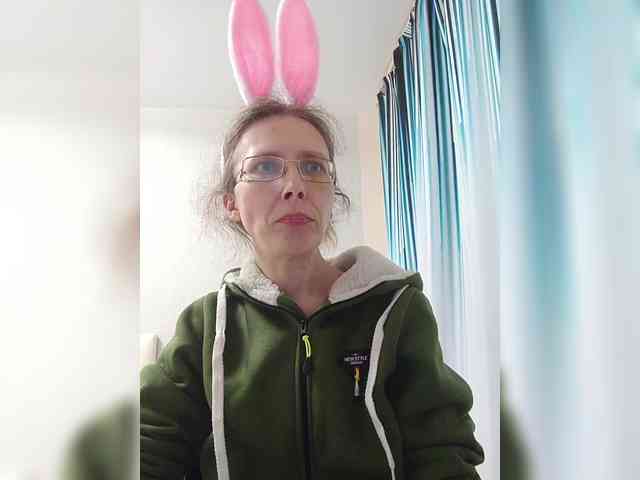 -Queen-Margo- webcam