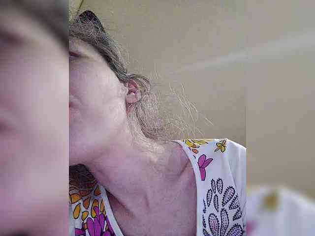 -queen-margo- Live Webcam on BongaCams