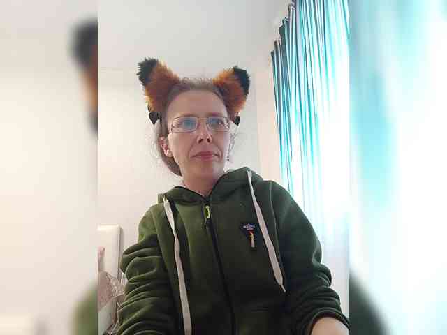 -Queen-Margo- webcam