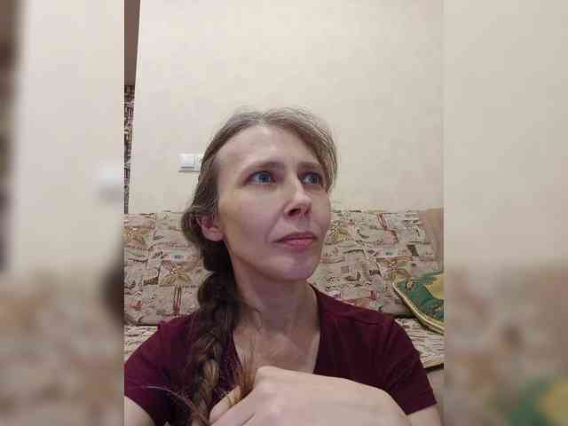 -Queen-Margo- webcam