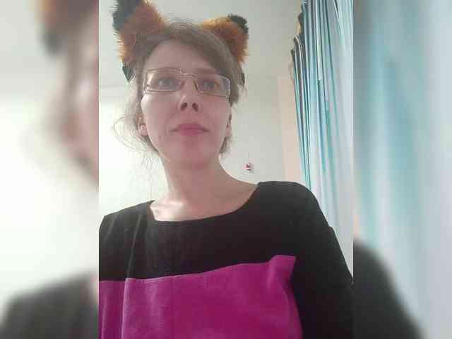 -Queen-Margo- webcam