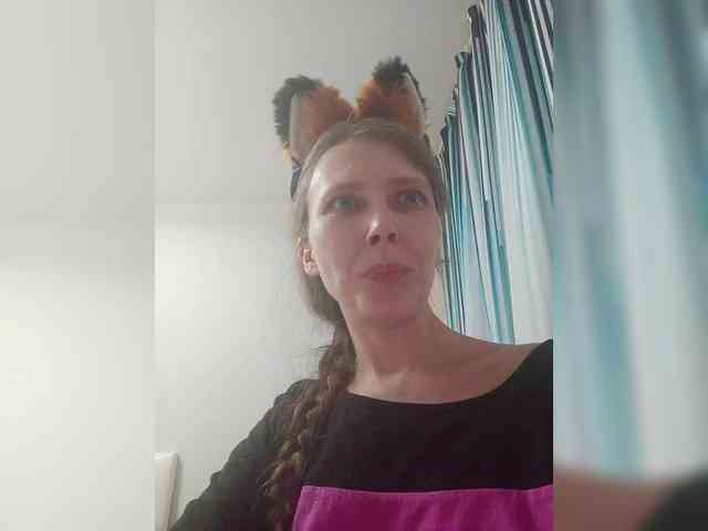 -Queen-Margo- webcam