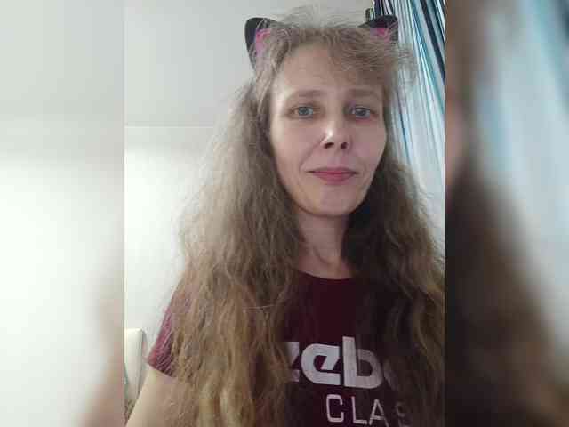 -Queen-Margo- webcam