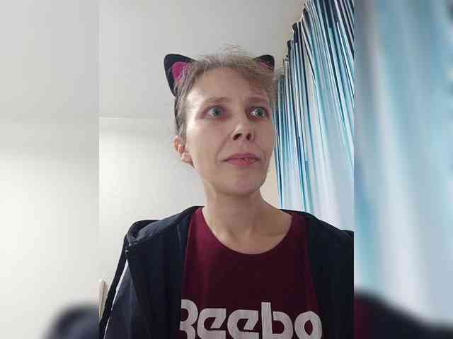 -Queen-Margo- webcam