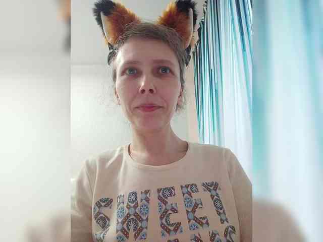 -Queen-Margo- webcam