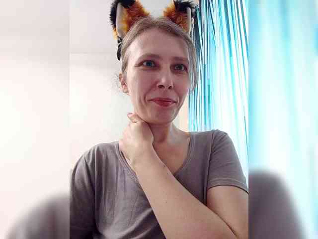 -Queen-Margo- webcam