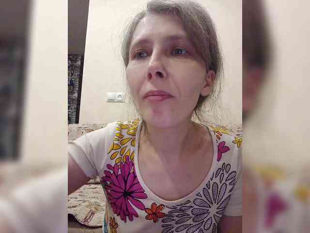 -Queen-Margo- webcam