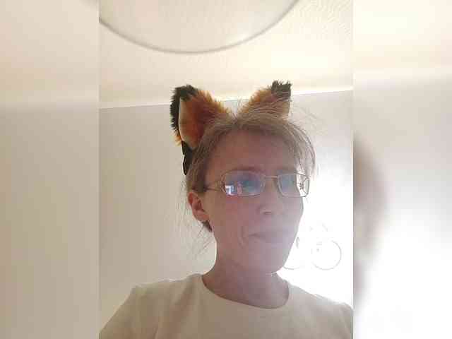 -Queen-Margo- webcam