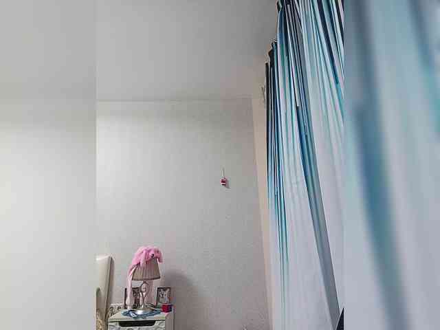 -Queen-Margo- webcam