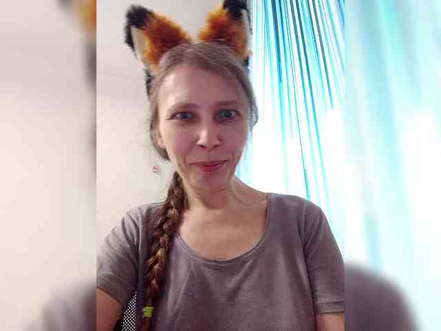 -Queen-Margo- webcam