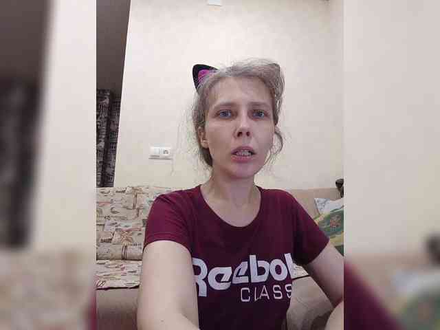 -Queen-Margo- webcam