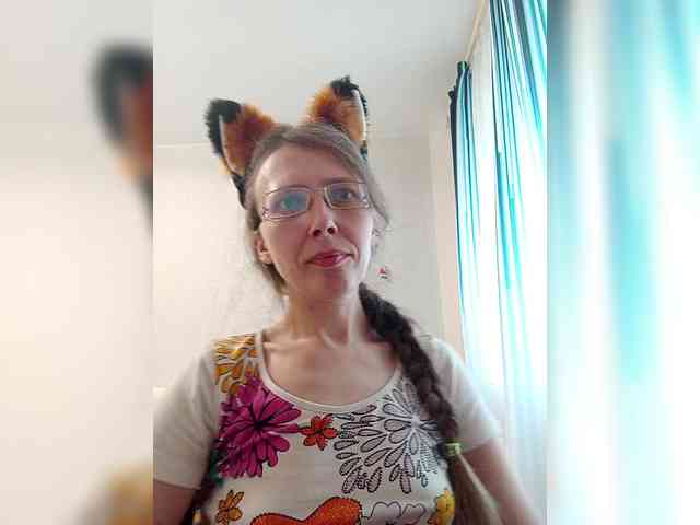 -Queen-Margo- webcam