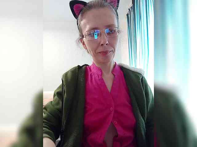 -Queen-Margo- webcam
