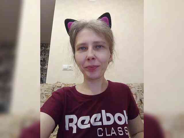 -Queen-Margo- webcam