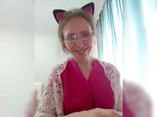 -Queen-Margo- webcam