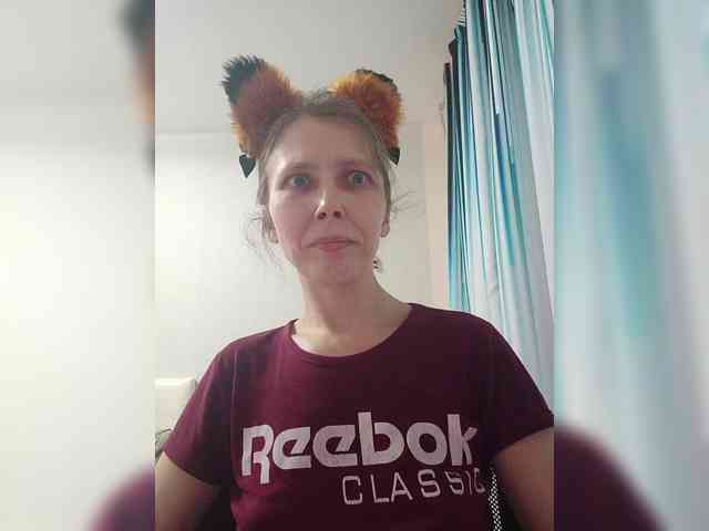 -Queen-Margo- webcam